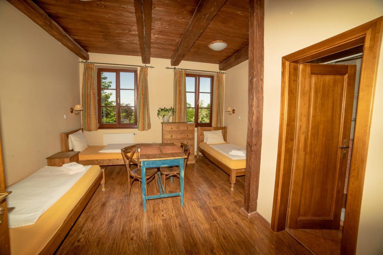 Stary Dum Hotel Cernosice Luaran gambar
