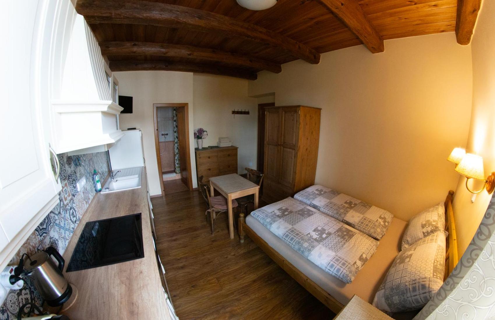 Stary Dum Hotel Cernosice Luaran gambar